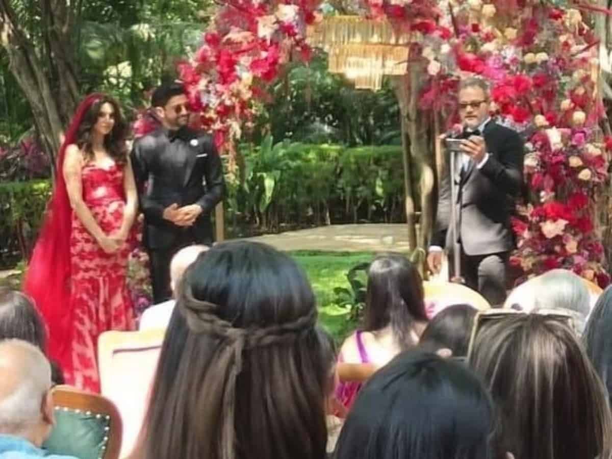 You are currently viewing Farhan Akhtar & Shibani Dandekar Get Hitched