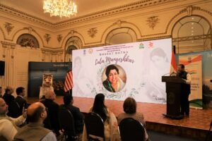 Read more about the article Consul General of India in New York, Bharatiya Vidya Bhavan, TV Asia & Sneh Arts paid a special tribute to Bharat Ratna Lata Mangeshkar