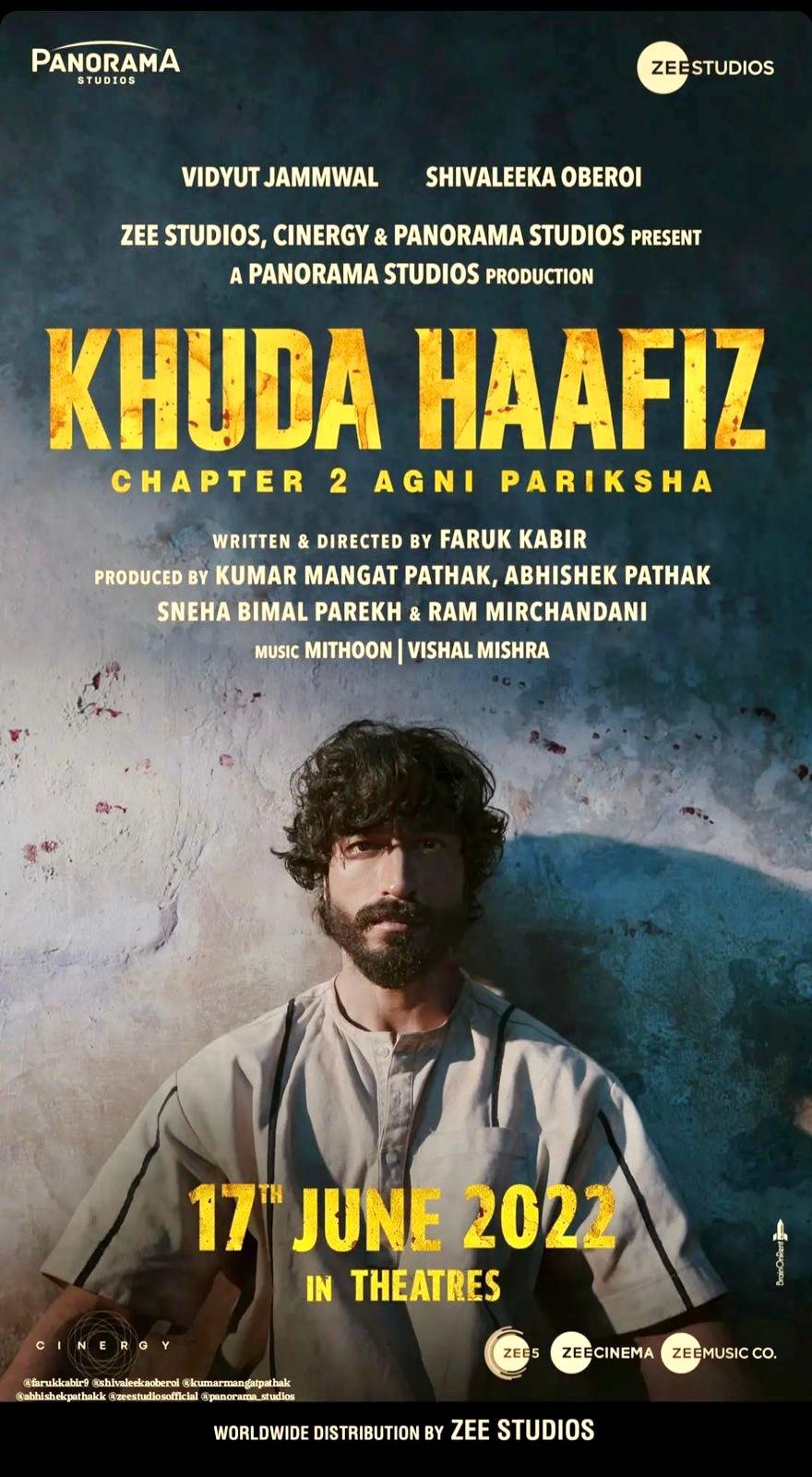 You are currently viewing Vidyut Jamwal and director Faruk Kabir sets the internet frenzy with Khuda Haafiz Chapter 2 poster.