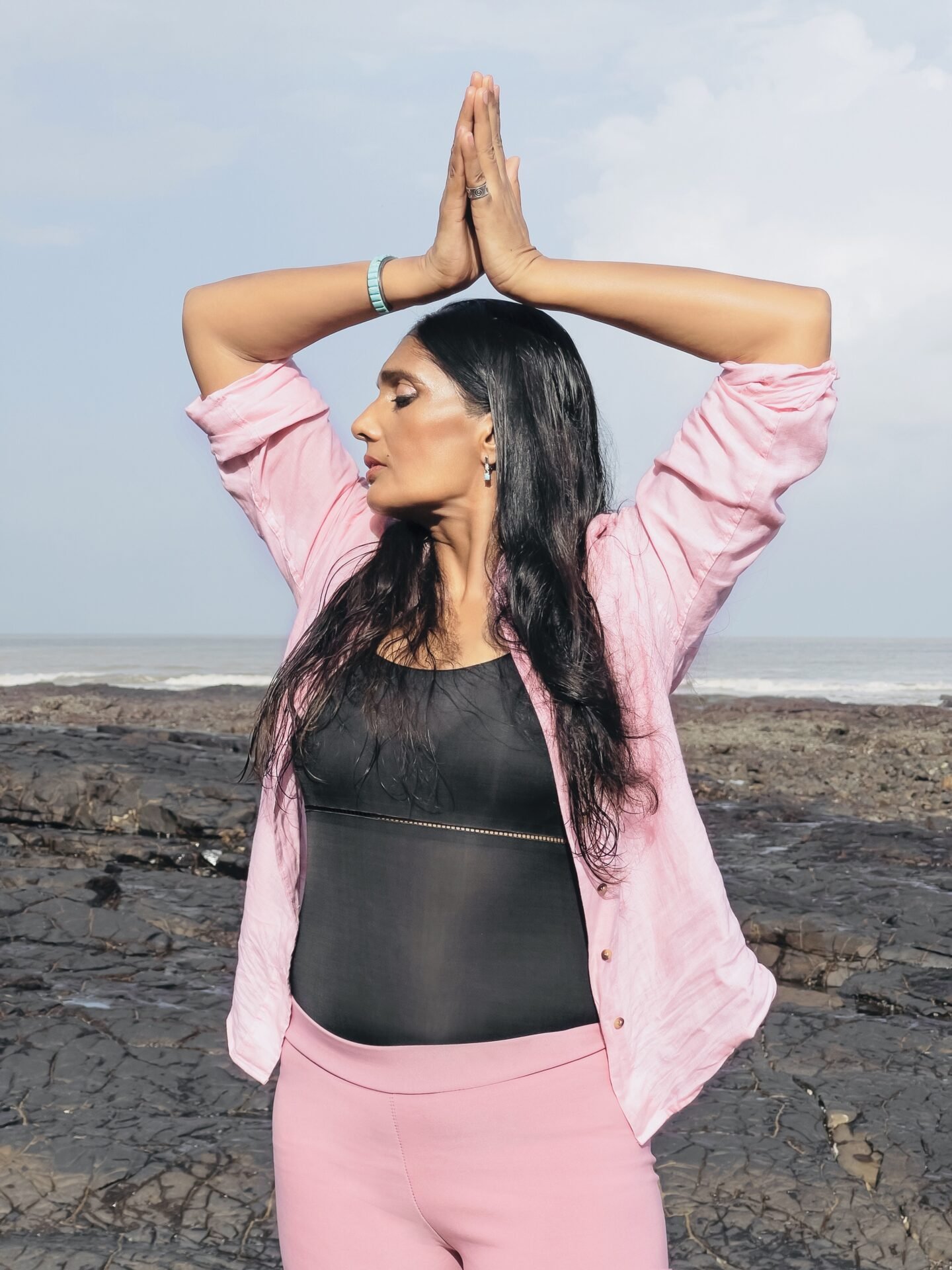 You are currently viewing The original Ashiqui gal Anu Aggarwal on #InternationalYogaDay: Made myself a yoga program and self-healed from a deadly whack